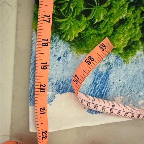 Godspeed Skull Private Island T-shirt - Picture 8 of 9